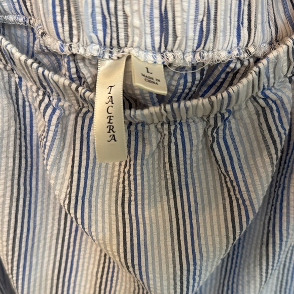 Tacera Blue and White Off the Shoulder Blouse. Coastal vibes size L. - Picture 2 of 6